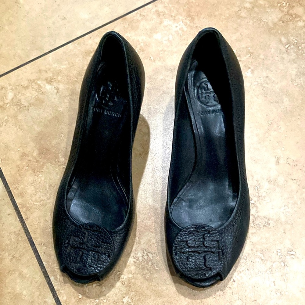 Tory Burch, leather black shoes